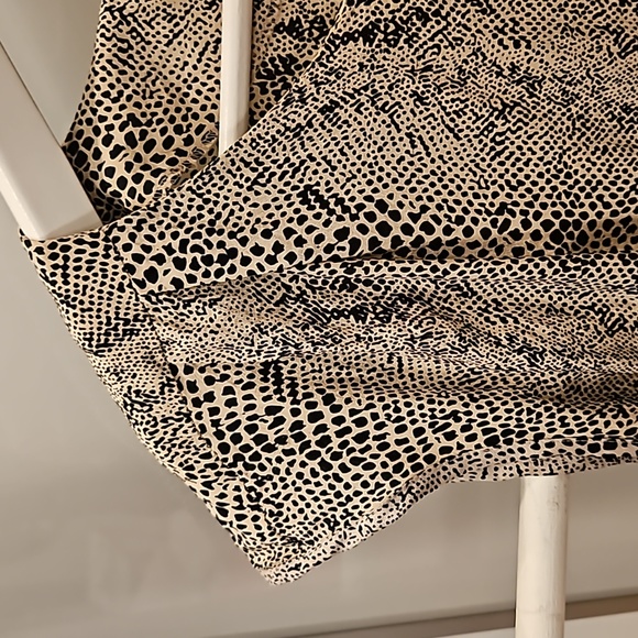 Silk snake print dress - Picture 3 of 3